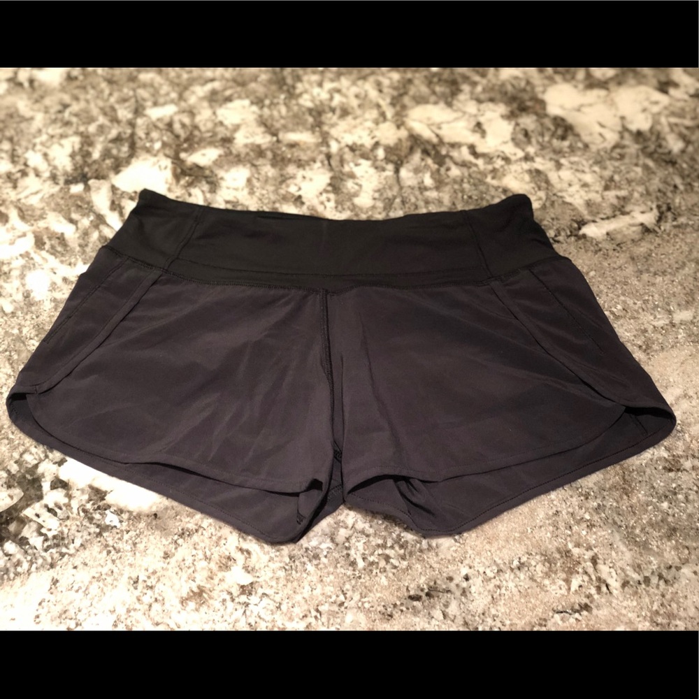 Lululemon Run Times Short II 4”